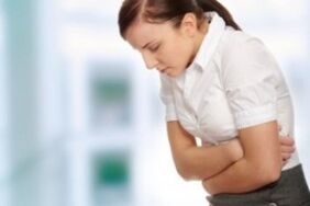 Emakume baten idorreria parasitoen presentzia sintoma da